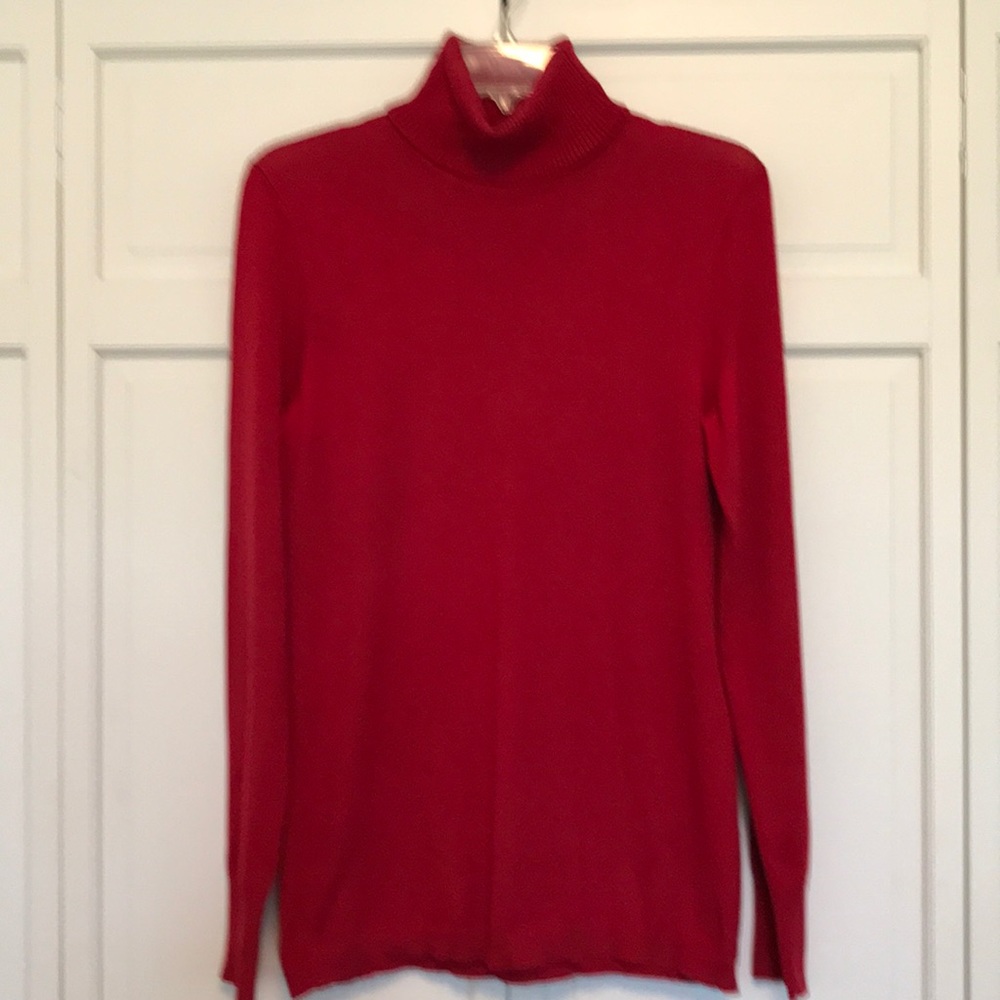 Gap Sweater